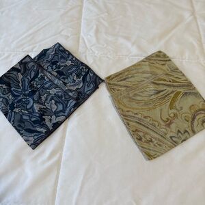 Men's Pocket Squares Set - Blue floral & Olive Paisley